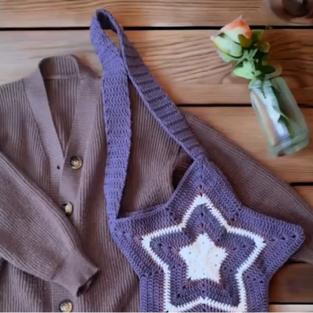 Lavender Haze crochet Star Bag, by Karissa Jekel